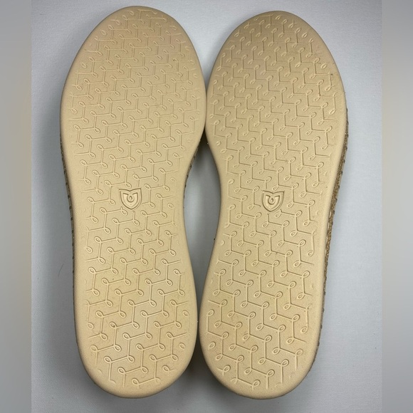 NEW! ROTHYS Tan Flats Elegant Woven Design. - Picture 8 of 10